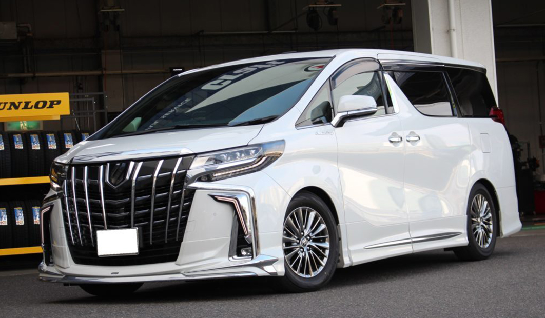 令和5年式／トヨタ・アルファード 3.5エグゼクティブラウンジ