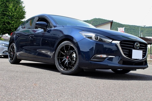 MAZDA AXELA VOLK G25