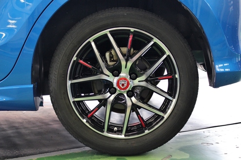 ブレスト　ユーロスポーツＭＸベテルグ　１６インチ