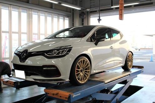 ルーテシアRSトロフィー