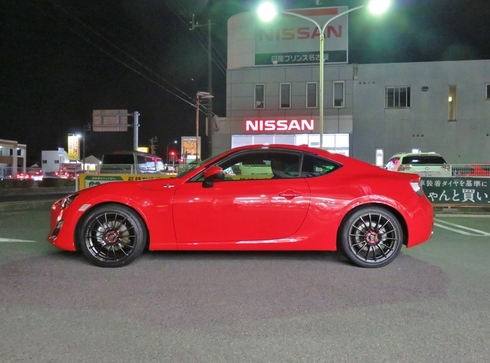 86 ブラック系 シックなイメージ.JPG