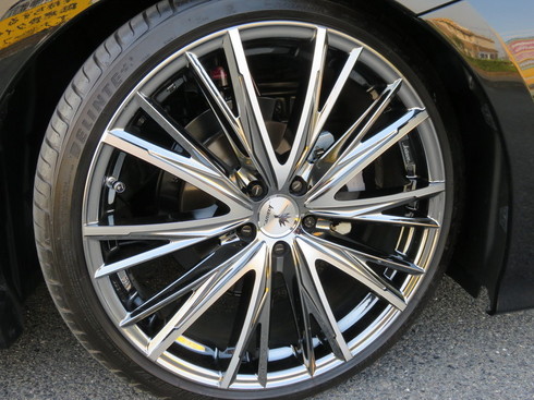 プリウス インチアップ カスタム カスタマイズ.JPG