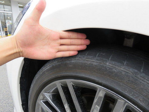 車高 ローダウン 隙間 極低.JPG