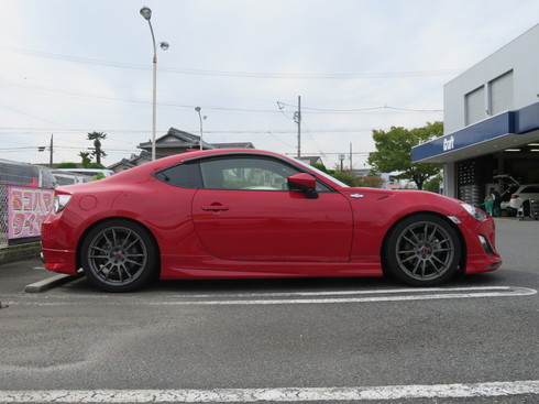 SA-15R 8.5J18in GBK (4).JPG