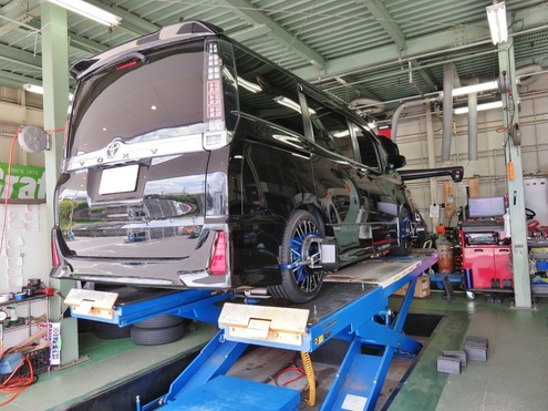 20170427axelverusu (1).JPG