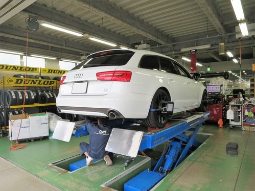 アウディA6アバント アライメント