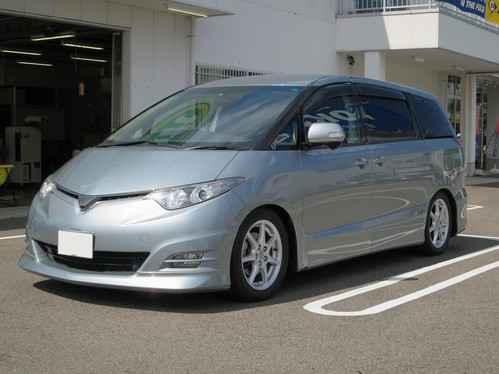 エスティマホイール交換前