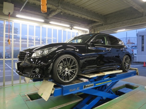 Ｙ51フーガ　21インチ