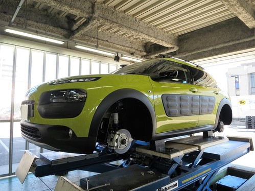 シトロエンカクタス来店