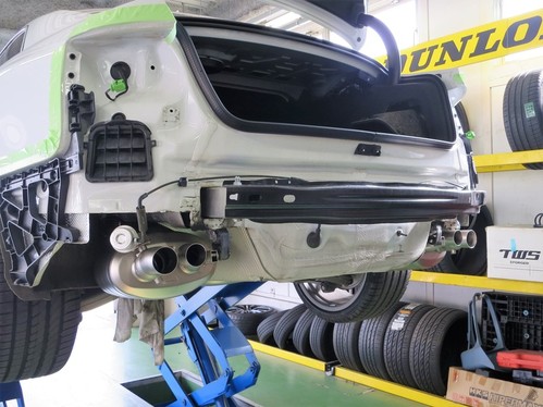 アクラポビッチ仮付け