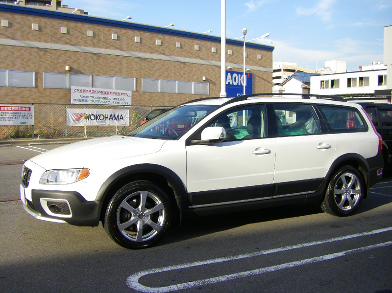 Volvo_xc70_oz_3