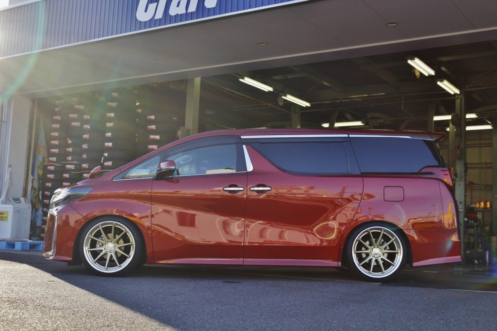 30 アルファード ディープコンケイブ 