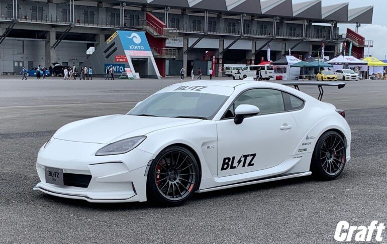 新型 GR86 BRZ BLITZ HKS カスタム ローダウン ホイール PCD 発売日 いつ マフラー