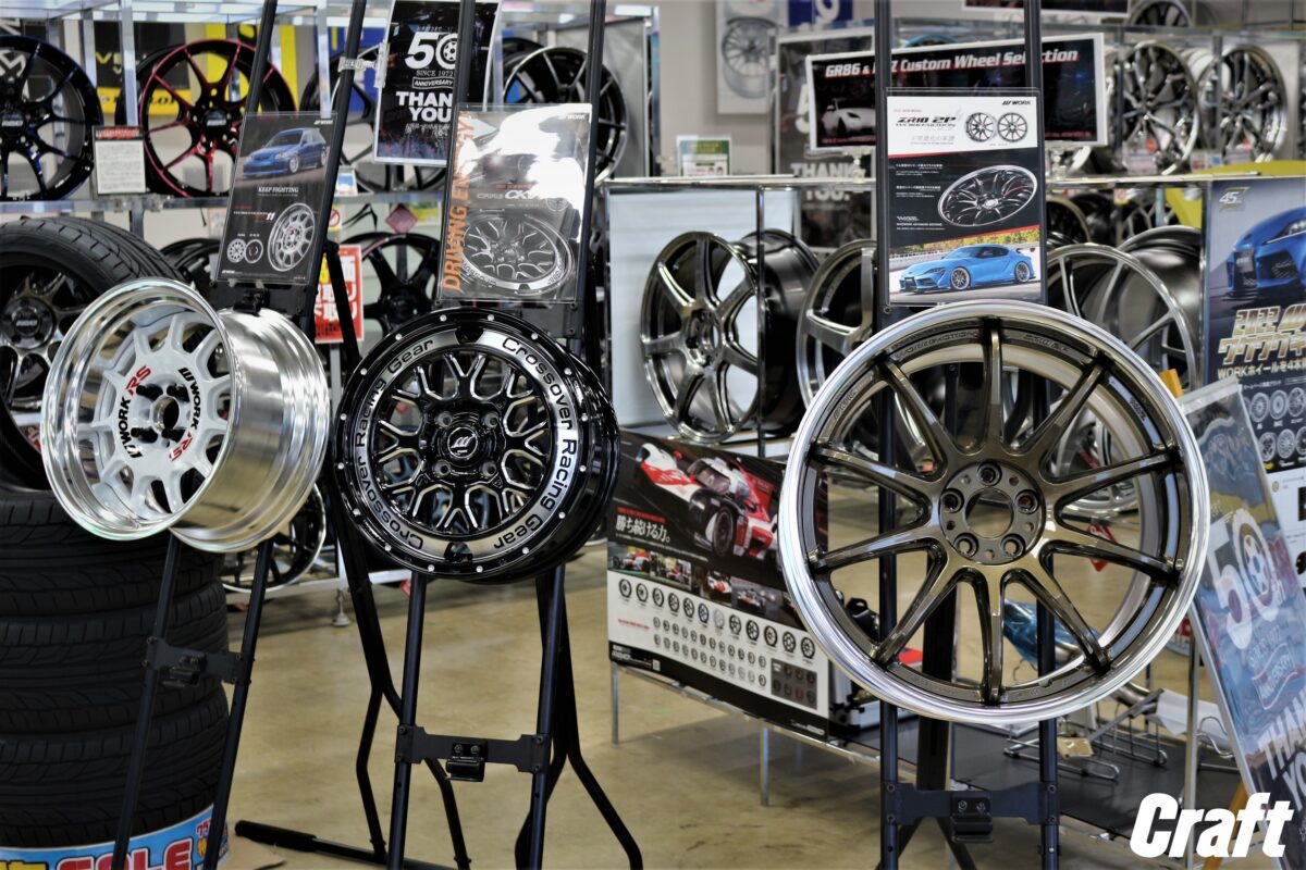 ワーク 新作 エモーション ZR10 2P RS11 クラッグ 新作 実物 展示 カスタム ホイール 18インチ 19インチ ツライチ オフ系