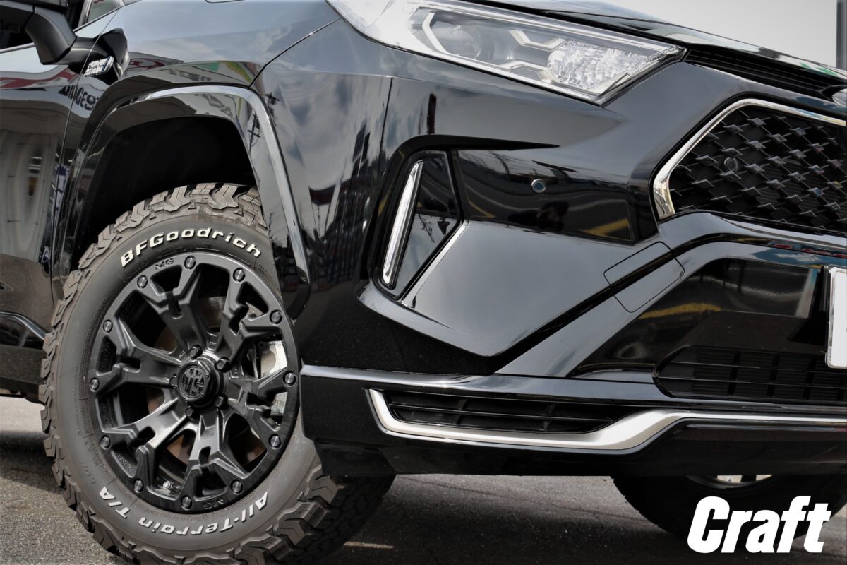 RAV4 PHV　リフトアップ　カスタム　ACC　イージーアップ　スペーサーインチアップ　オフ系カスタム　ホイールサイズ　17インチ　クリムソン　ゴーレム　