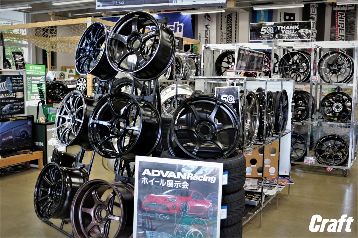 アドバンレーシング 新作 RG-4 ホイール カスタム WRX STI GRヤリス ツライチ ローダウン必須