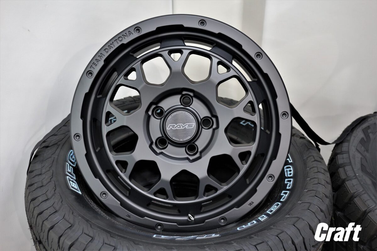 レイズ DAYTONA M9 ブラックエディション RAV4 デリカD5 ジムニー ジムニーシエラ ブラド ハイエース カスタム ホイール