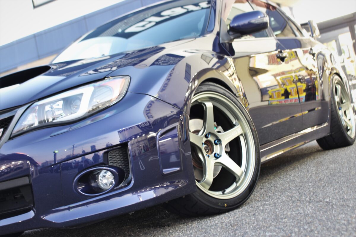 インプレッサ WRX ホイール カスタム アドバン GT ビヨンド サンダアボルト チタン