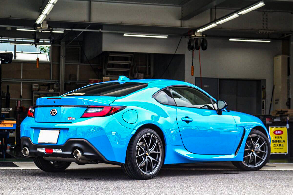 TOYOTA GR86 ZN8 BBS RI-A 【Rear-After】