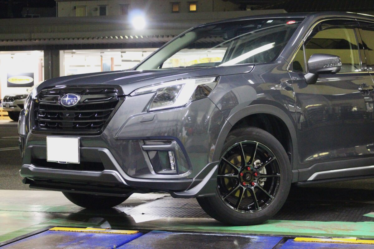 フォレスター カスタム ホイール 冬 スタッドレス