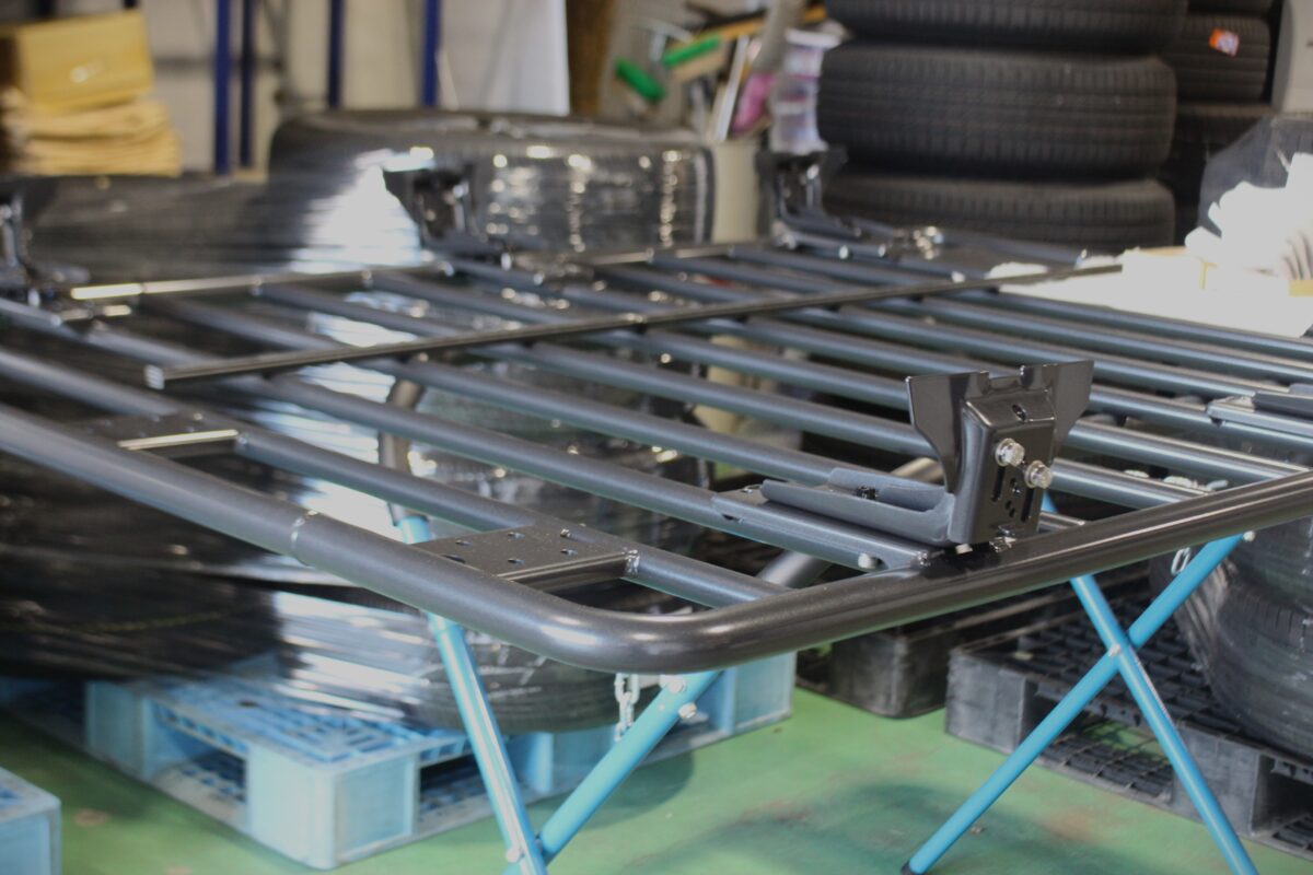 ARB　ルーフラック　エーアルービー　