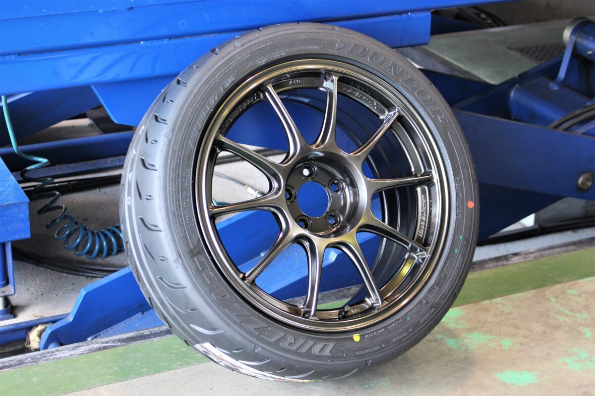 ウェッズスポーツ　TC105X　GR86　BRZ　GRカローラ　フェアレディRZ34　WRX STI