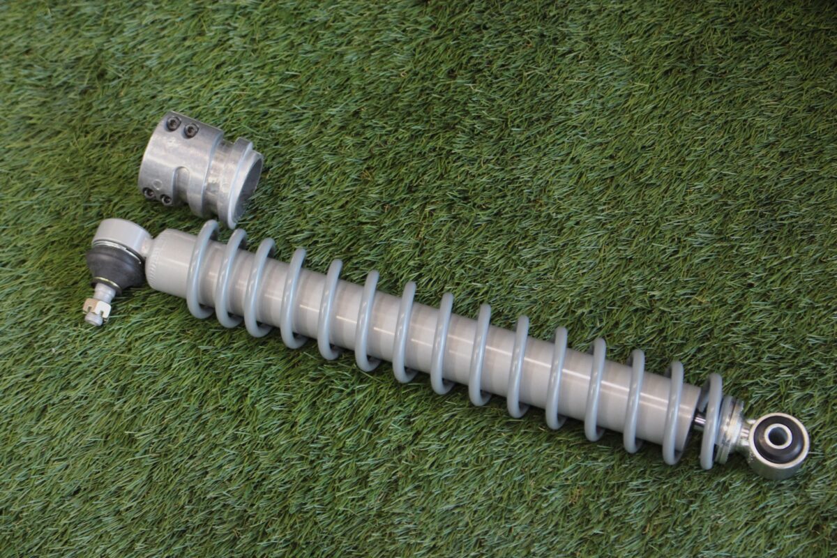 CLリンク　ステアリングダンパー　ドライビングを楽しむ