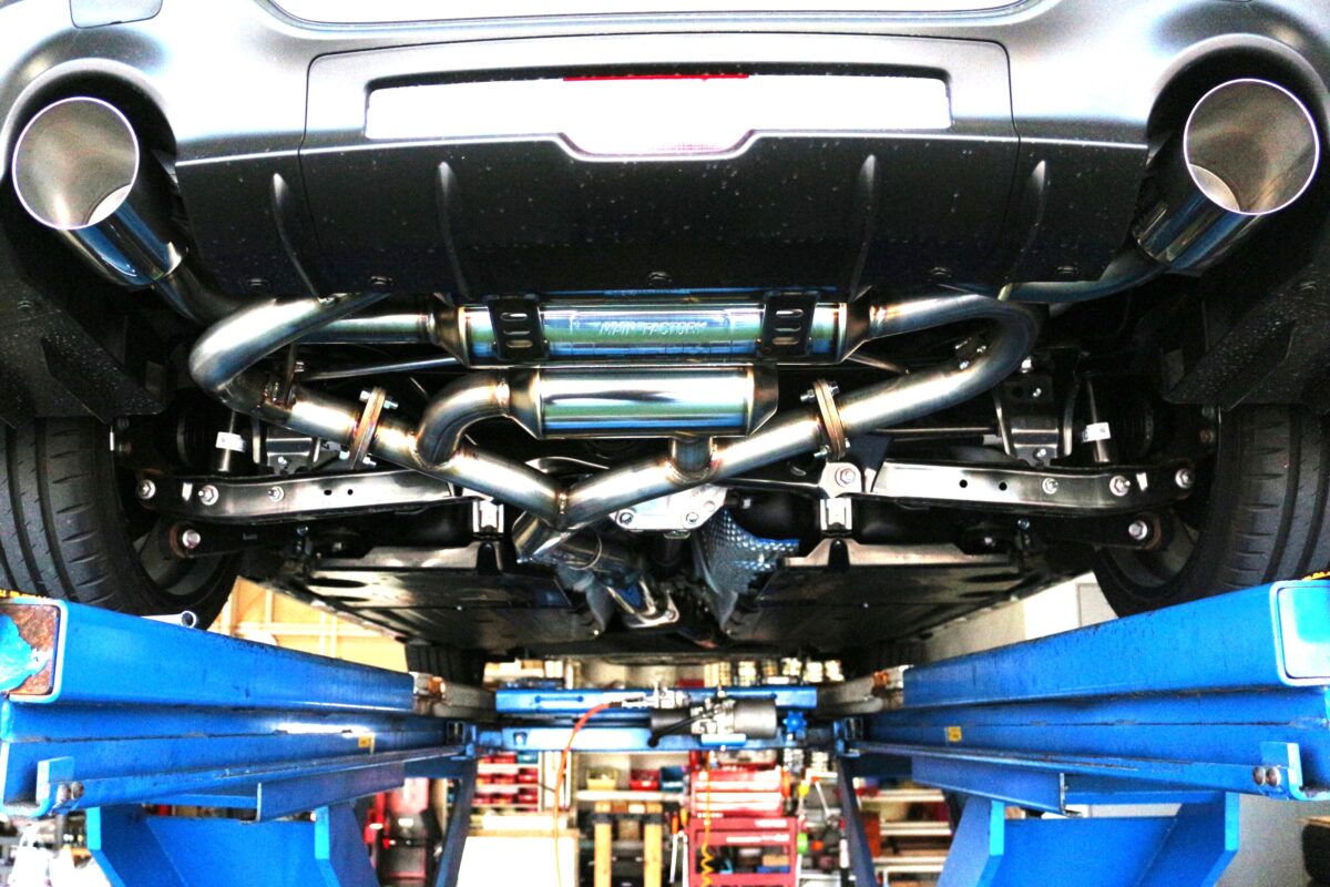 スバル　brz　zd8　