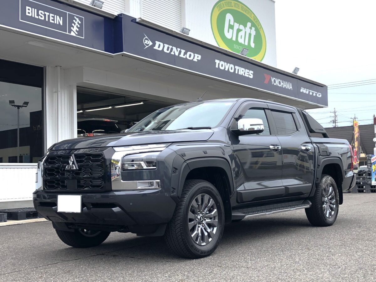 トライトン　１７インチ　レイズ　265/65ｒ17