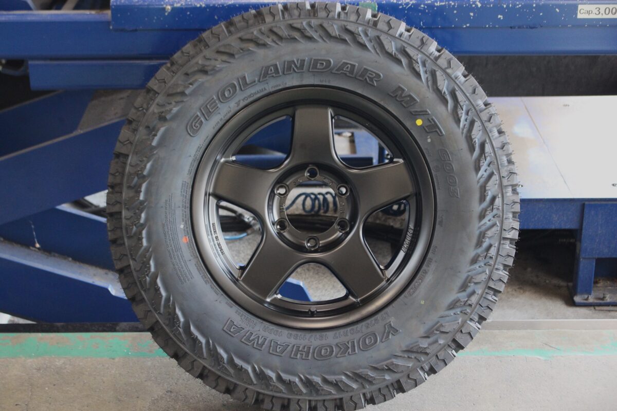 ブラッドレーV　70ランクル　ランクル250　ランクル300　フォーバイフォーエンジニアリング