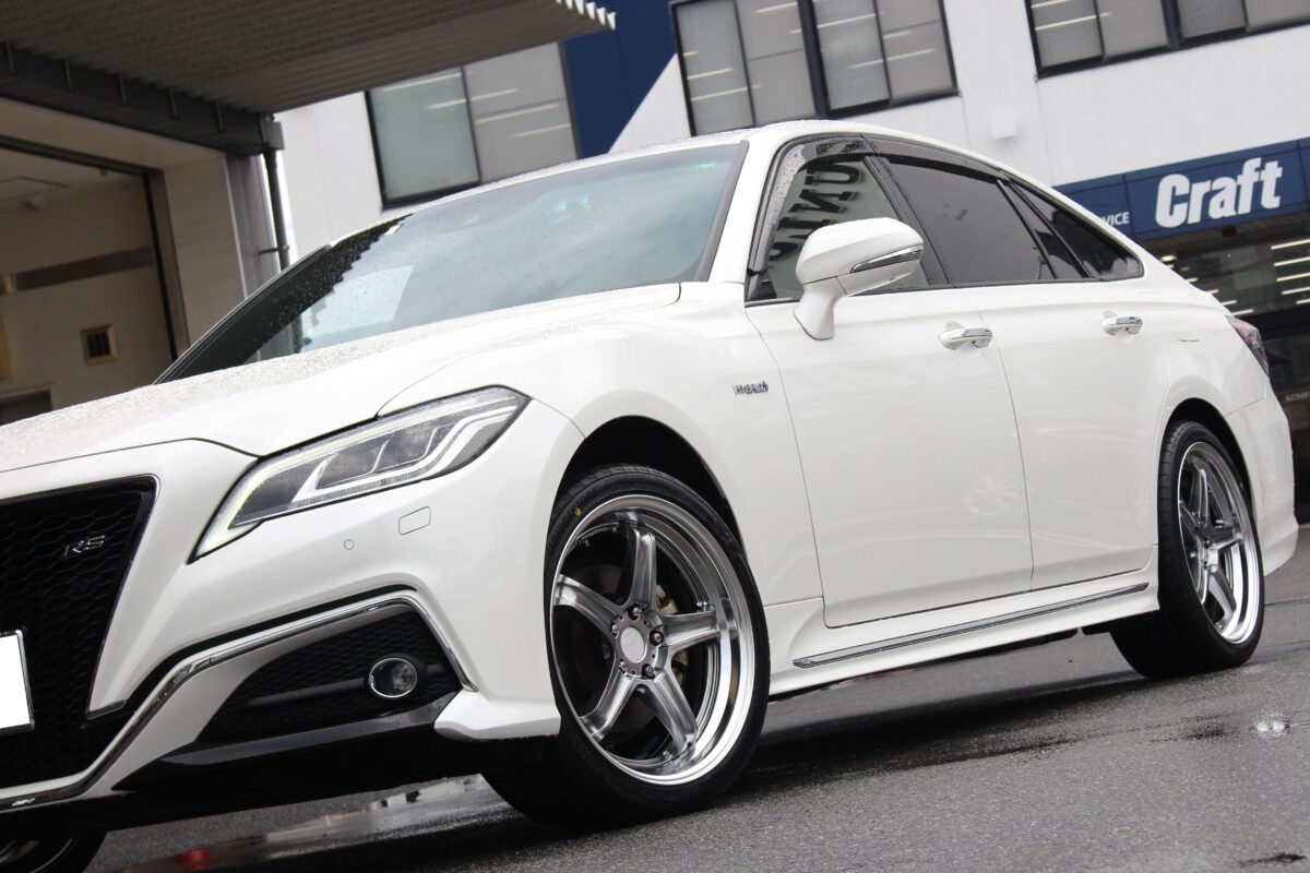 220　クラウン　ホイール　カスタム　シェブロン　スーパースター