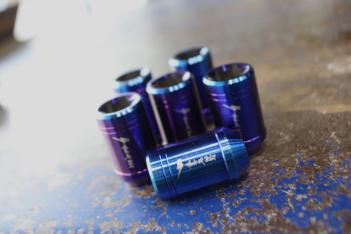 サンダアボルト チタンナット M14