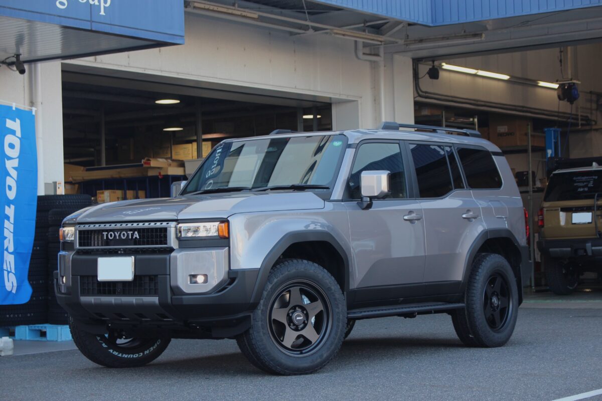 ランクル250 ブラッドレーフォージド匠 20インチ トーヨータイヤ オプカンAT3