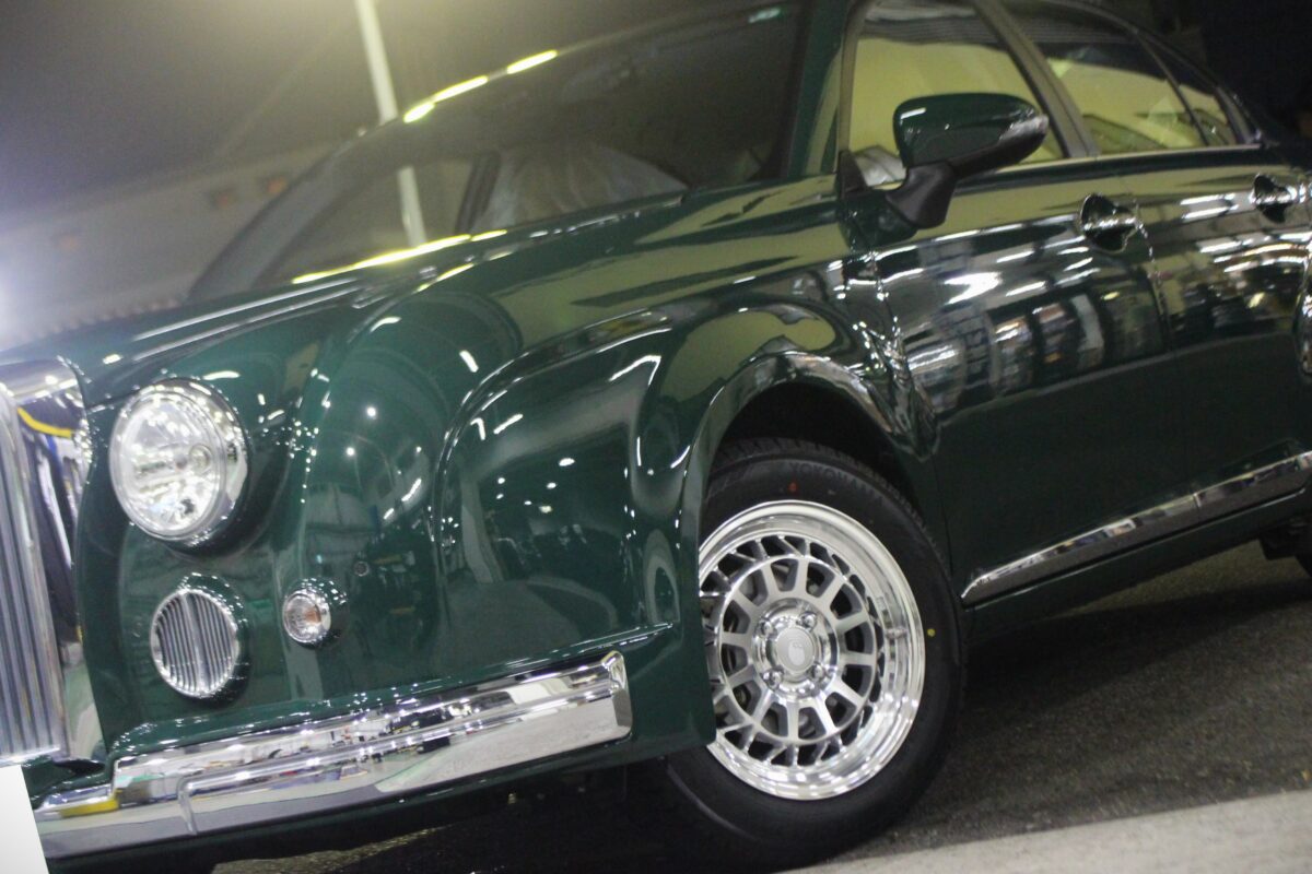 光岡 リューギ ホイールカスタム ENKEI オールナイン クラシックカスタム クラシックカー風カスタム YOKOHAMA ヨコハマ アイスガード iG60