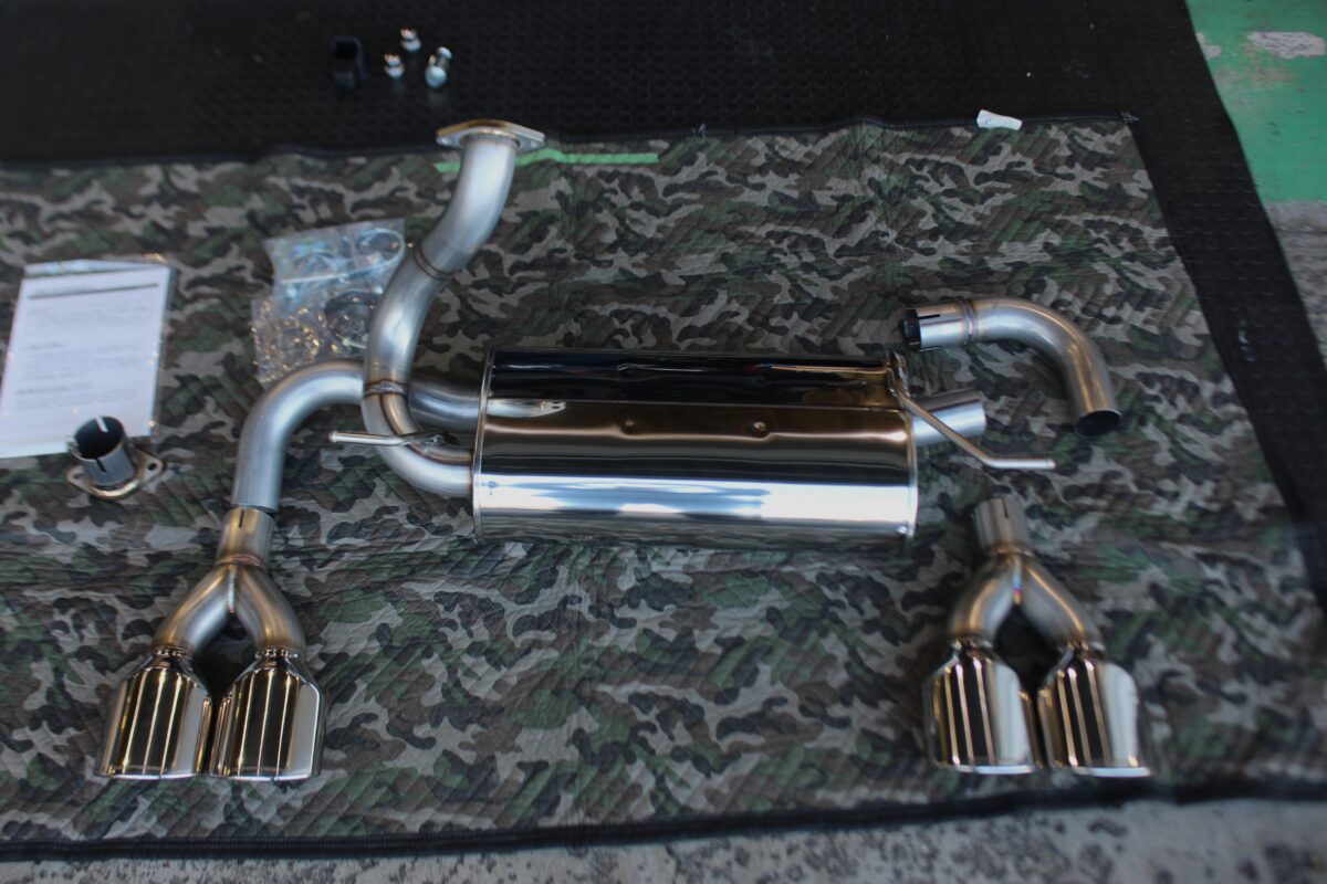 ジェップセン JLタクティカルエキゾーストマフラー マフラー交換 ラングラー