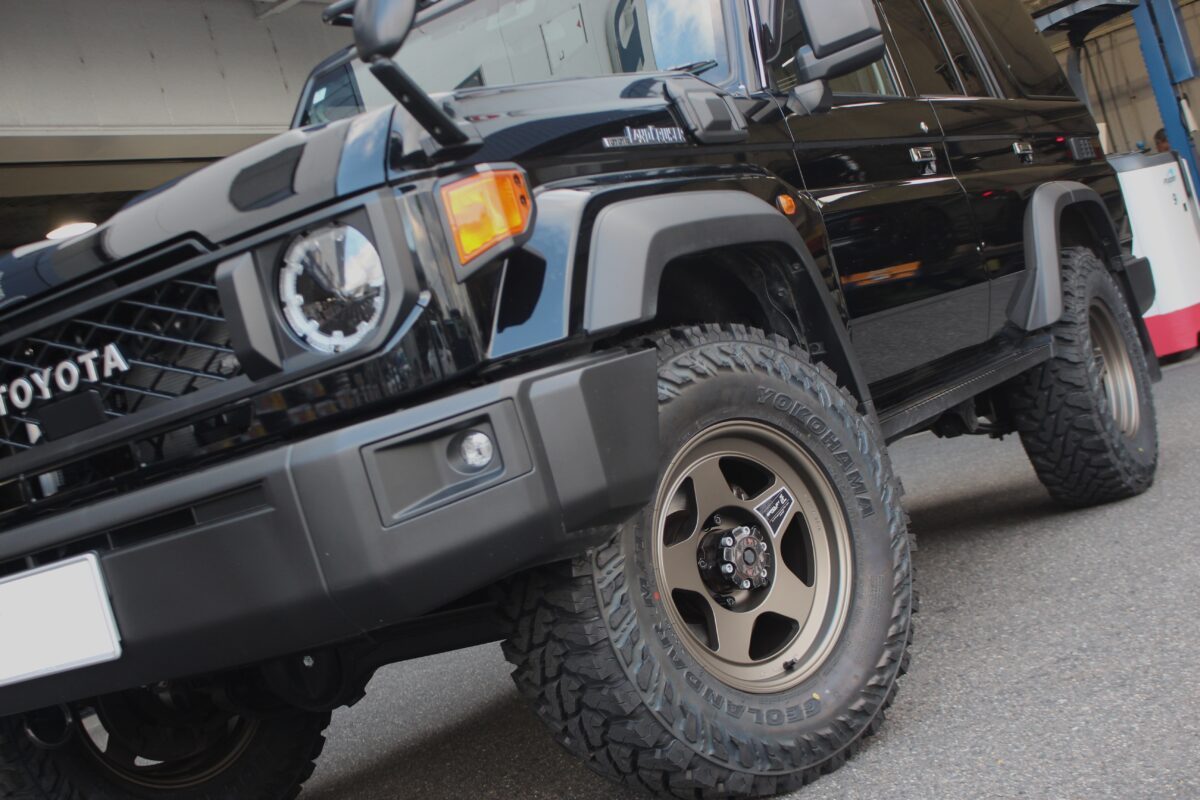70ランクル GDJ76 ブラッドレーフォージド匠 鍛造 17インチ ジオランダーMT G003 ノキアン ハッカペリッタR5SUV スタッドレスタイヤ カンサス 乗り心地改善