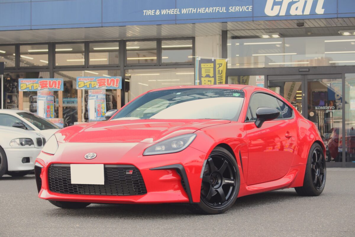 GR86 ZN8 サンナナ RAYS レイズ 鍛造ホイール VOLKRACING ボルクレーシング TE37 TE37SAGA