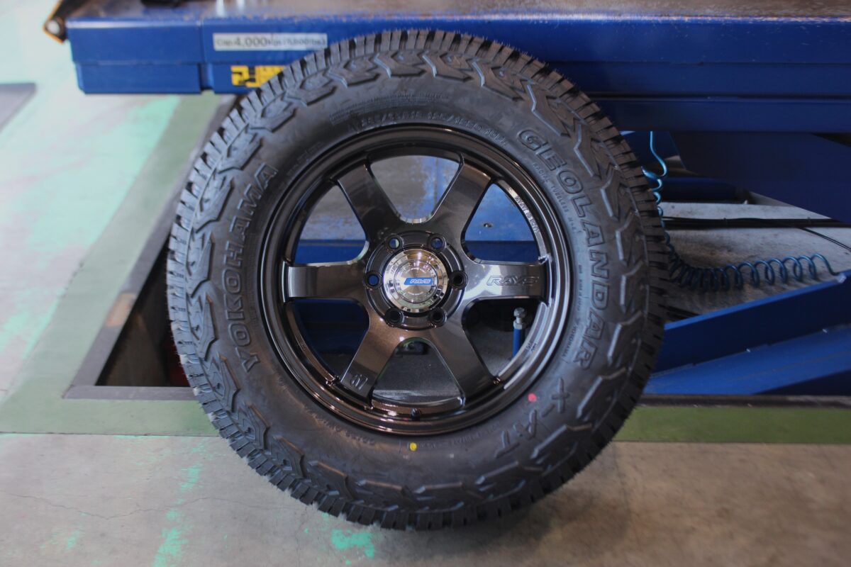 レイズ グラムライツ57DR-X 18インチ ヨコハマタイヤ ジオランダーX-AT 285