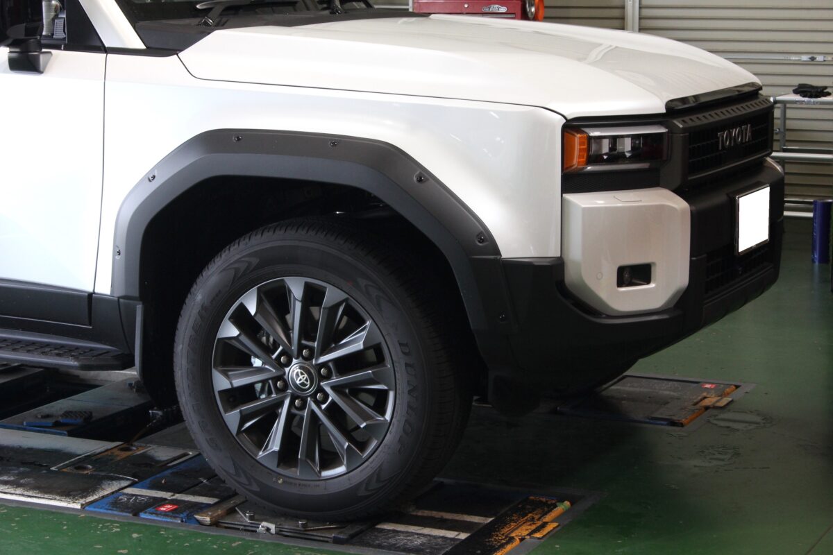 ランクル　250　マフラー　ガナドール　カスタム