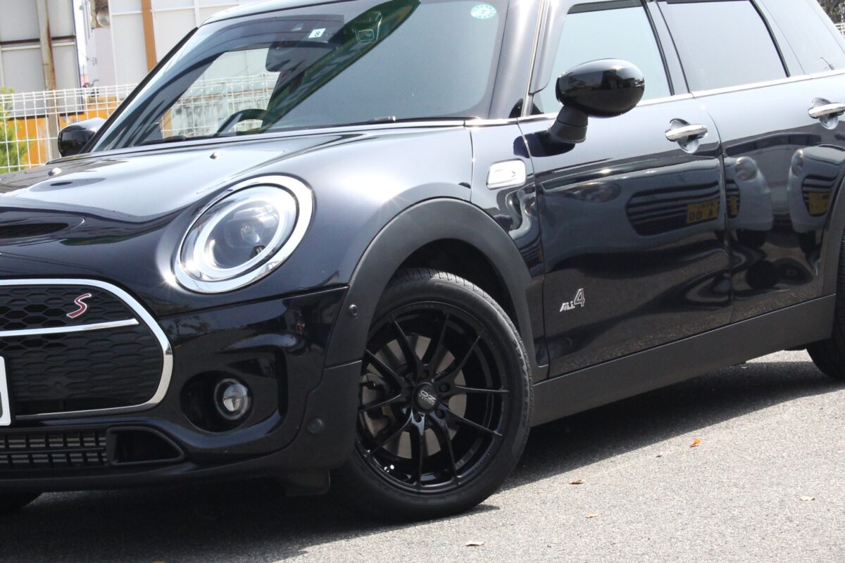 MINI　クラブマン　F54　ホイール　カスタム　OZ　レッジェーラ　輸入車
