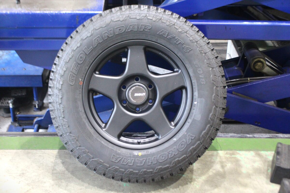 ブラッドレーV ブラブイ BRADLEY V ランクル300 ランクル250 ランクル70