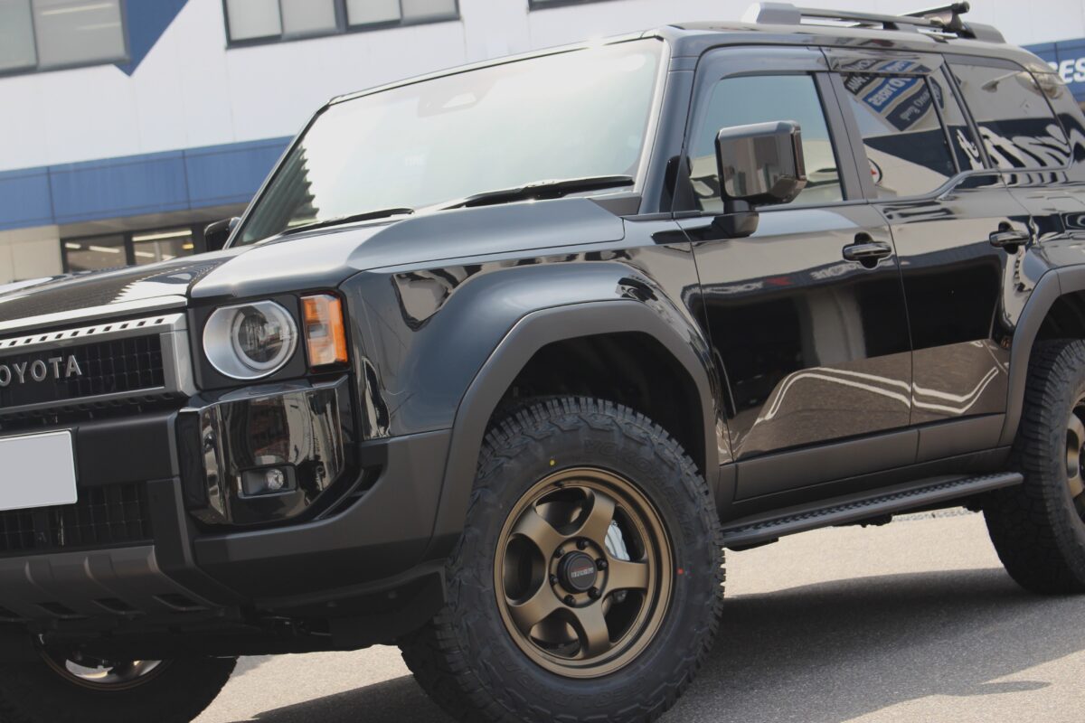 ランクル250　ホイール　カスタム　WORK　ワーク　マイスター　マイスターS1SUV　18インチ　オフ系ホイール　オフ系カスタム　ホイールカスタム　アッシュドチタン　干渉無し　干渉　275幅　285幅