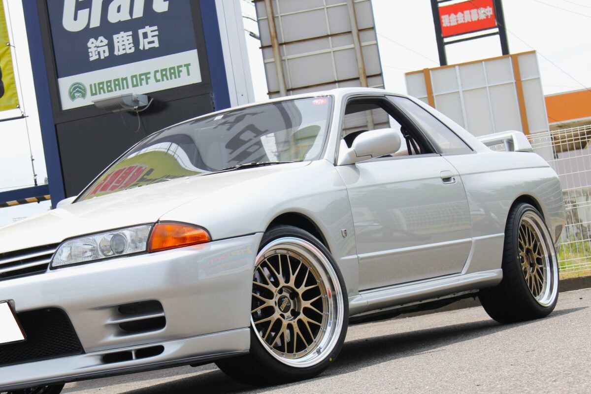 スカイライン　GT-R　BBS　LM　32　限定　ツライチ