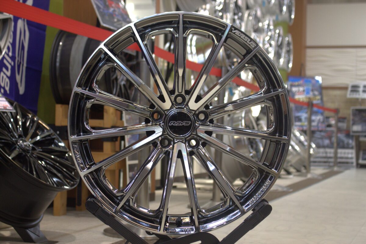 ベルサス　ヴォウジェSE　ボウジェSE　VOUGE　２０インチ　２１インチ　１９インチ　１８インチ　カスタム　ホイール　レイズ　RAYS