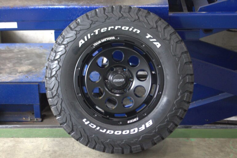 レイズ　デイトナD9　セミグロスブラック　18インチ　新作　RAYS　DAYTONA D9