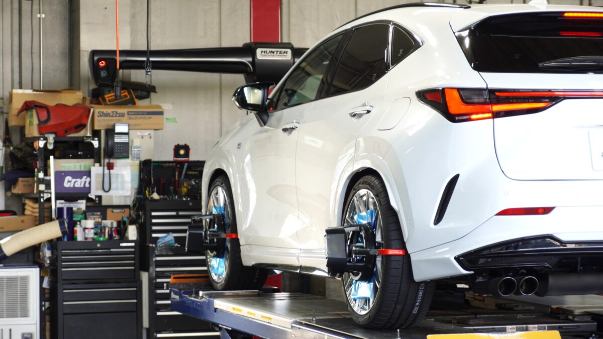 ローダウンをしてアライメントを取るNX350h