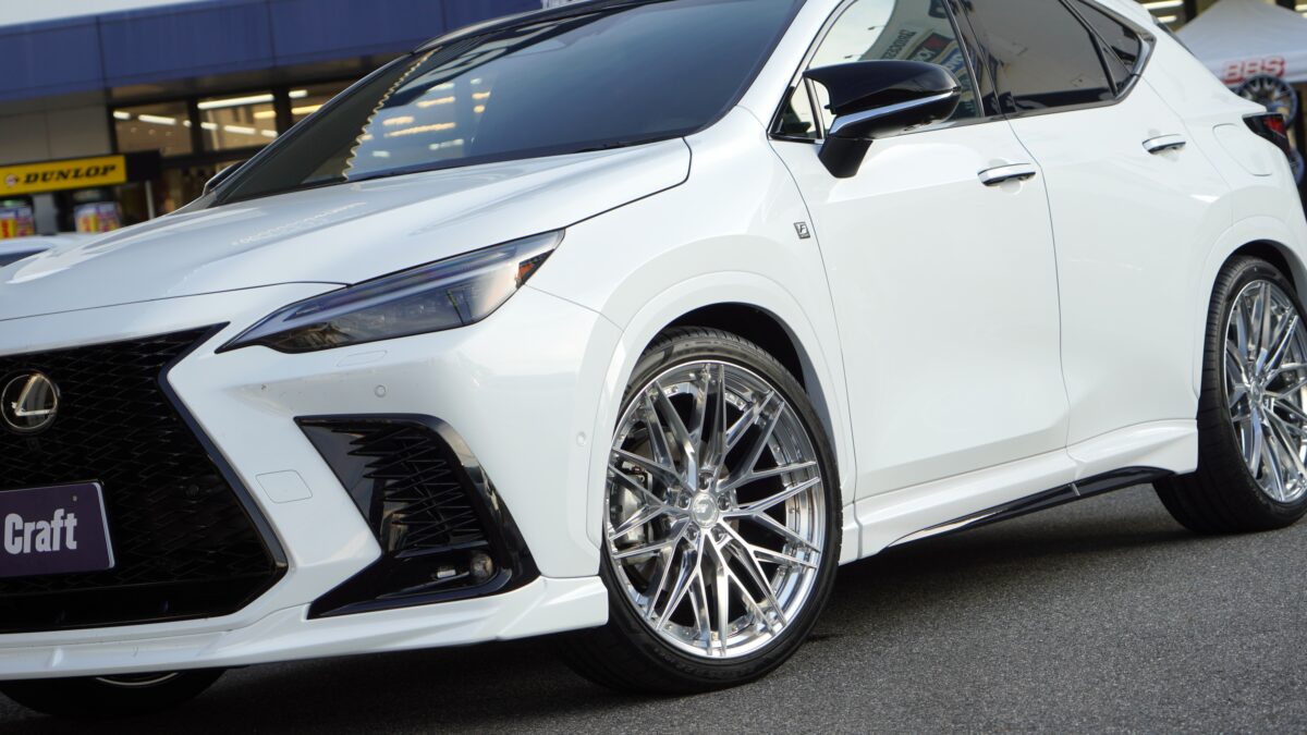 レクサスNX350h FスポーツにBCフォージドを装着した完成写真