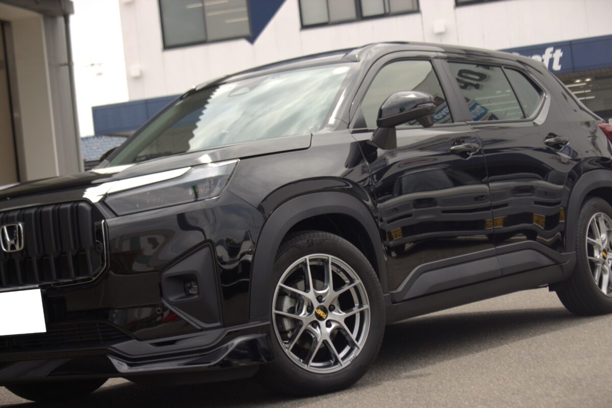 WR-VをRS-Rの車高調Best☆iでローダウンし、MIDホイール025Fを装着