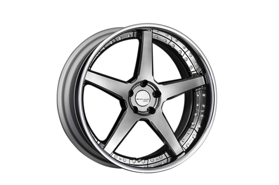 エグゼキューターCV06 21インチ　クラウンスポーツ　ホイール　カスタム