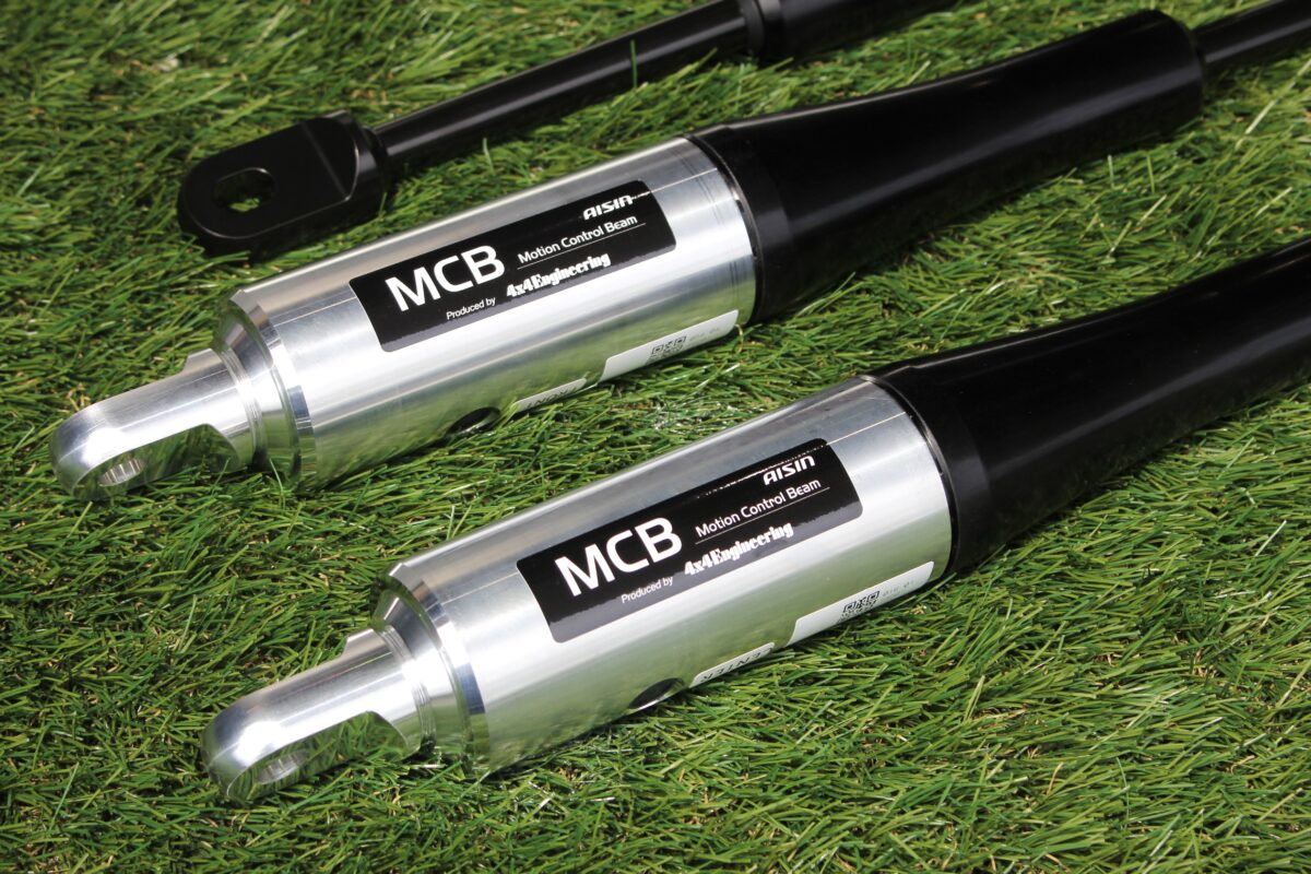 ランクル 70 4x4 MCB モーションコントロールビーム カスタム